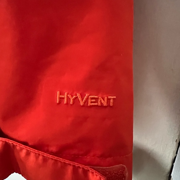 The North Face Women's Vibrant Orange Ski Jacket - Picture 4 of 12